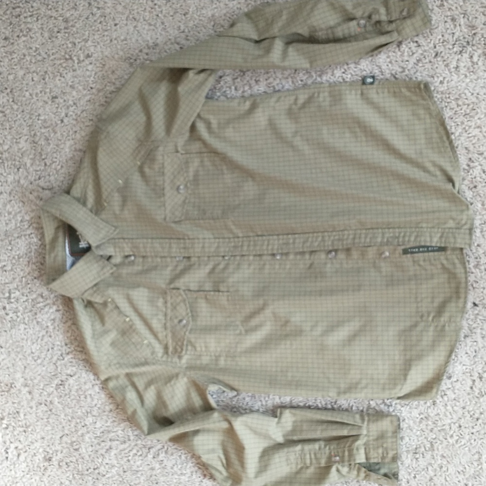 Howler Bros Light Weight Button-up